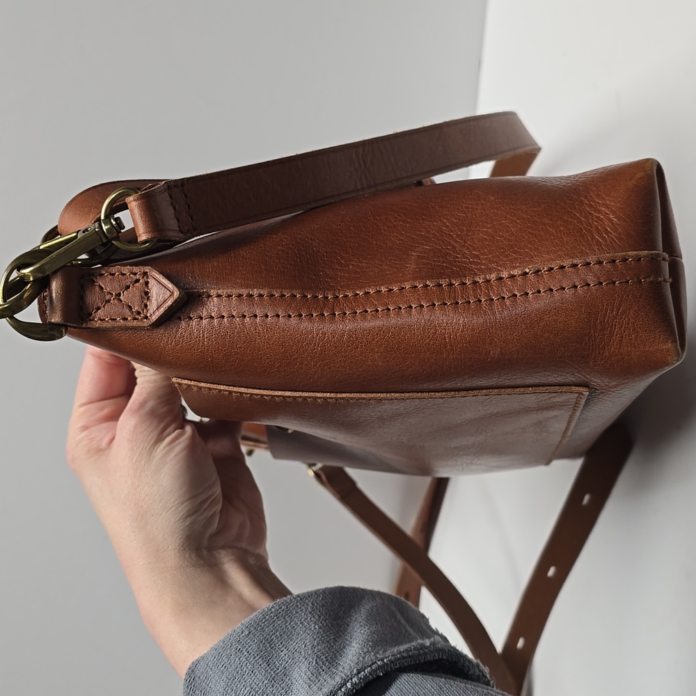 {Madewell} The Transport Leather Crossbody - Cognac Brown - Picture 4 of 15